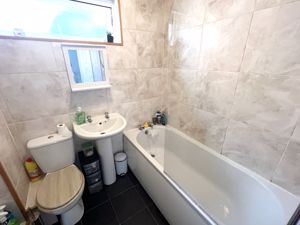 Photo 8- click for photo gallery